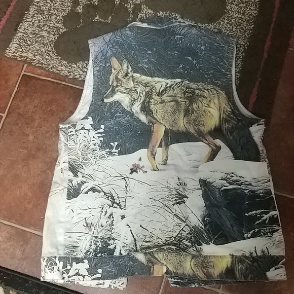 Vest - Picture 6 of 13